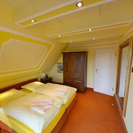 Sturmhaube By Interhome Groß Zicker